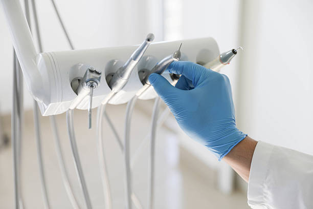 Professional Emergency Dentist technician working in Claypool Hill, VA